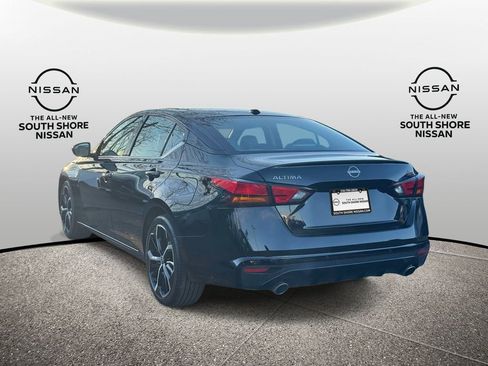 Used 2025 Nissan Altima 2.5 SR image 7