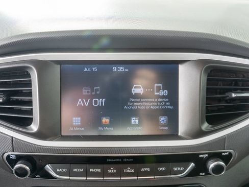 Used 2017 Hyundai Ioniq SEL FWD image 18