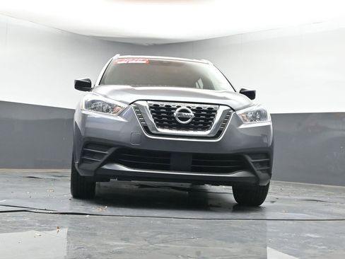 Used 2020 Nissan Kicks SV image 34