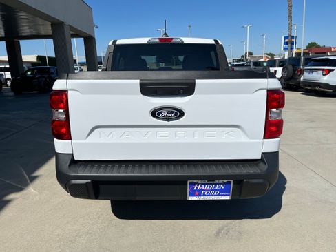 New 2026 Ford Maverick XL FWD image 5