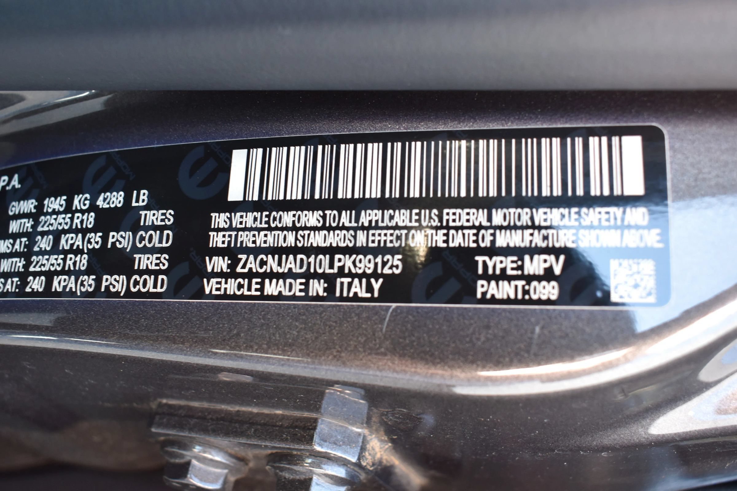 Used 2020 Jeep Renegade Limited w/ UConnect 8.4 Nav Group FWD image 35