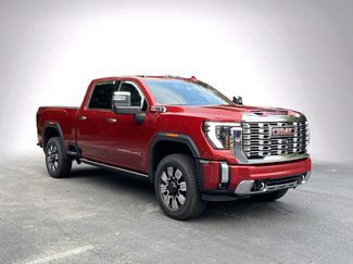 Used 2024 GMC Sierra 2500 Denali w/ Denali Reserve Package AWD/4WD video 2