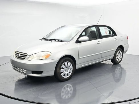 Used 2003 Toyota Corolla LE FWD image 4