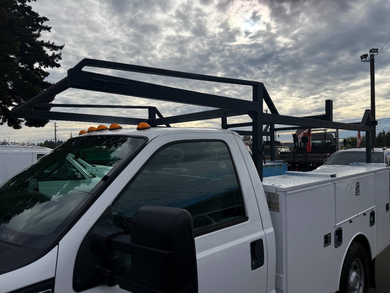 Used 2012 Ford F350 XL w/ Trailer Tow Pkg AWD/4WD image 26