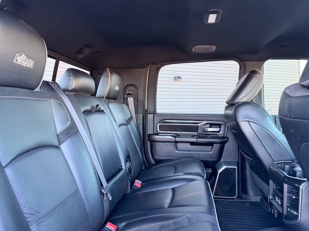 Used 2021 RAM 2500 Laramie w/ Night Edition AWD/4WD image 13