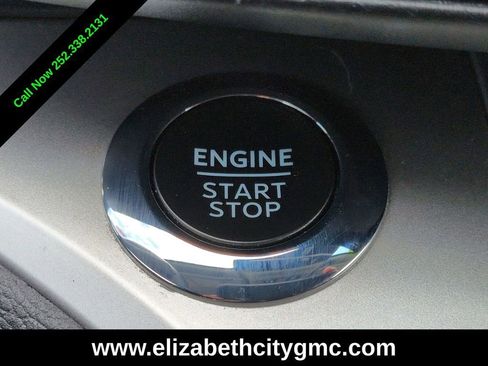 Used 2022 Ford Explorer XLT RWD image 33