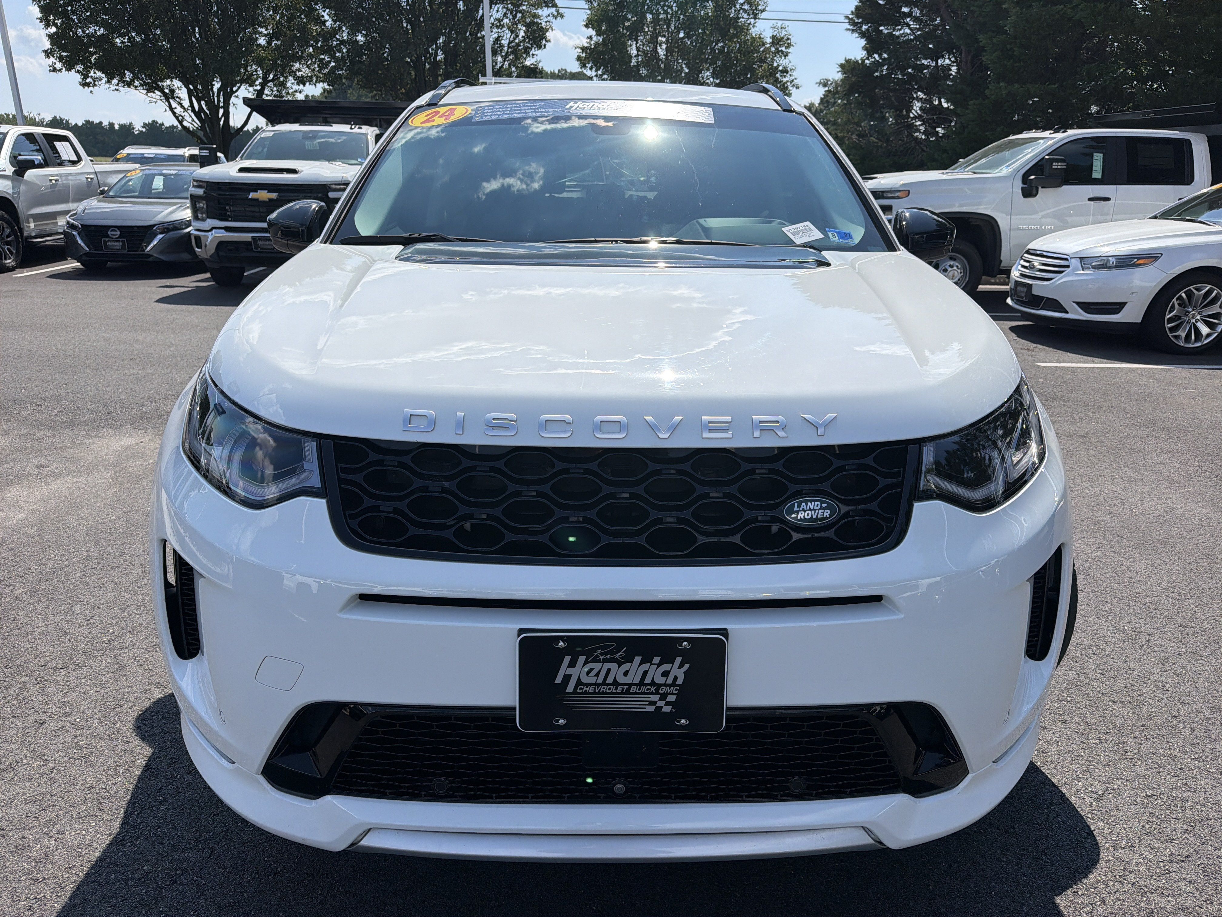 Used 2024 Land Rover Discovery Sport S AWD/4WD image 3