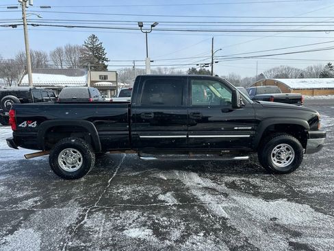 Used 2004 Chevrolet Silverado 2500 LT w/ Skid Plate Package image 5