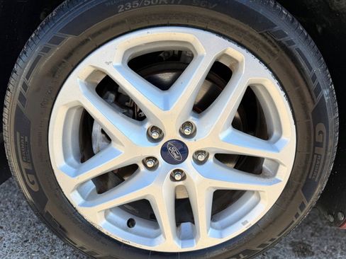 Used 2014 Ford Fusion SE image 21