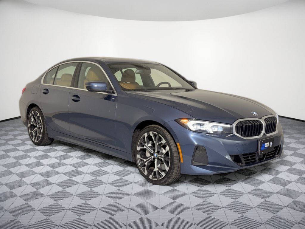 Used 2026 BMW 330i Sedan w/ Premium Package RWD image 7