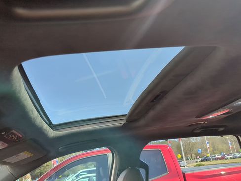 Used 2021 Kia Telluride SX w/ SX Prestige Package image 20