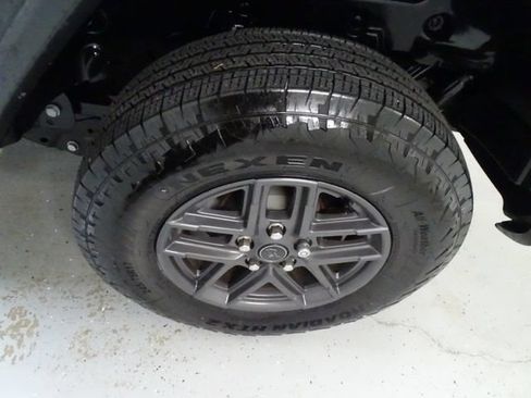 Used 2026 Jeep Wrangler Unlimited Sport AWD/4WD image 27