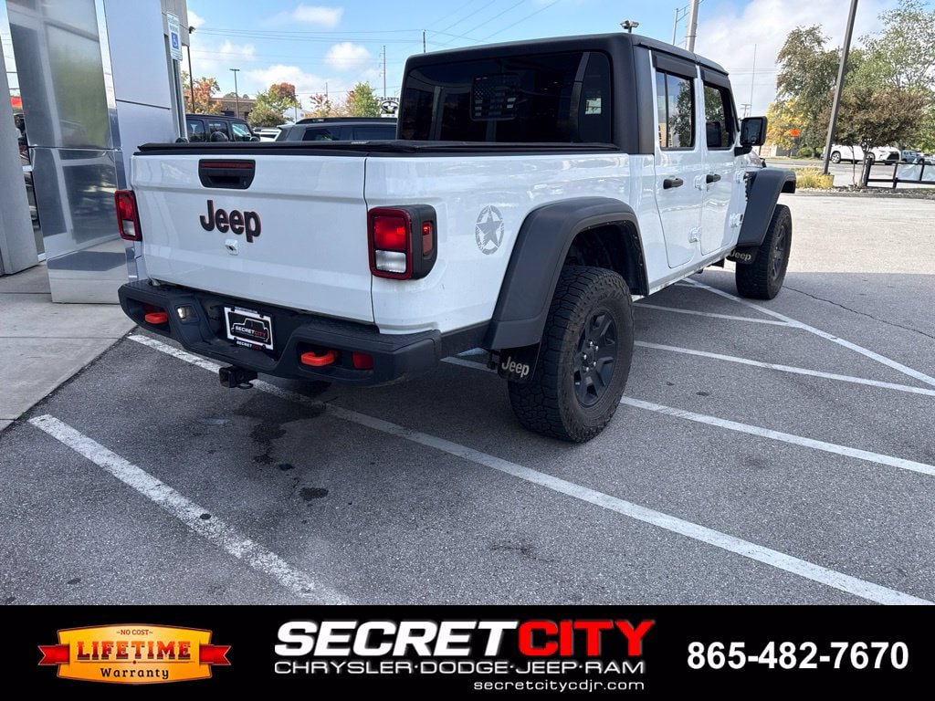 Used 2023 Jeep Gladiator Mojave w/ Cold Weather Group AWD/4WD image 7