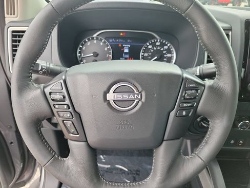 Certified 2024 Nissan Frontier SL w/ Technology Package AWD/4WD image 18