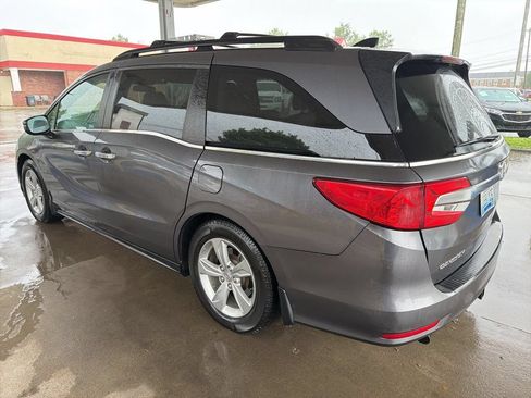 Used 2019 Honda Odyssey EX image 4