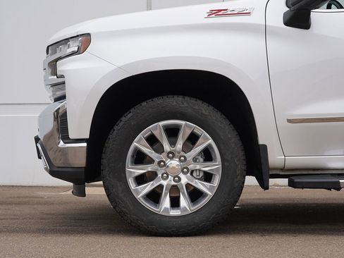 Used 2021 Chevrolet Silverado 1500 LTZ image 12