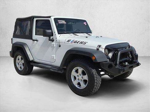 Used 2017 Jeep Wrangler Sport AWD/4WD image 3