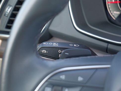 Used 2023 Audi Q5 2.0T Premium Plus image 23