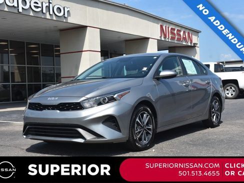 Used 2024 Kia Forte LXS FWD image 1