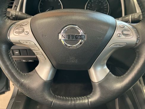 Used 2018 Nissan Murano Platinum image 16