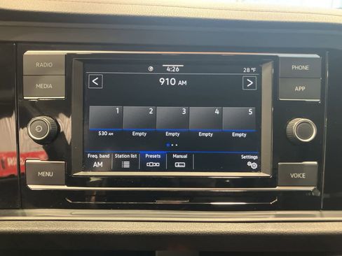 Used 2024 Volkswagen Jetta S image 19