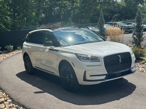 New 2025 Lincoln Corsair Grand Touring w/ Equipment Group 301A image 7