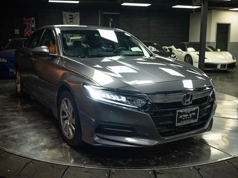 Used 2020 Honda Accord LX image 5