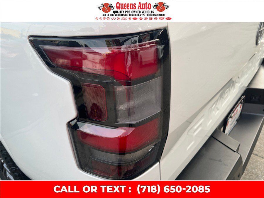 Used 2024 Nissan Frontier S AWD/4WD image 33