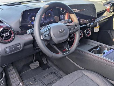 New 2025 Chevrolet Blazer EV RS image 10