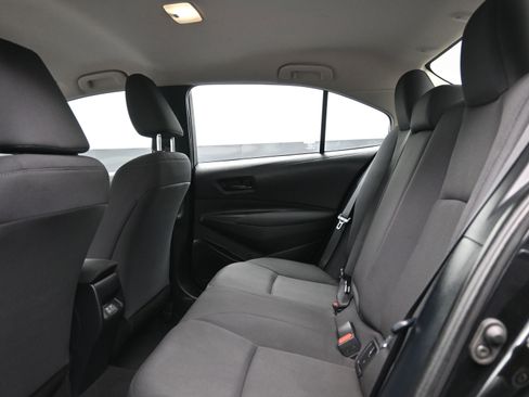 Used 2023 Toyota Corolla LE image 23