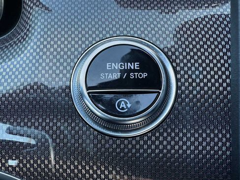 Used 2024 Mercedes-Benz C 43 AMG 4MATIC Sedan image 38