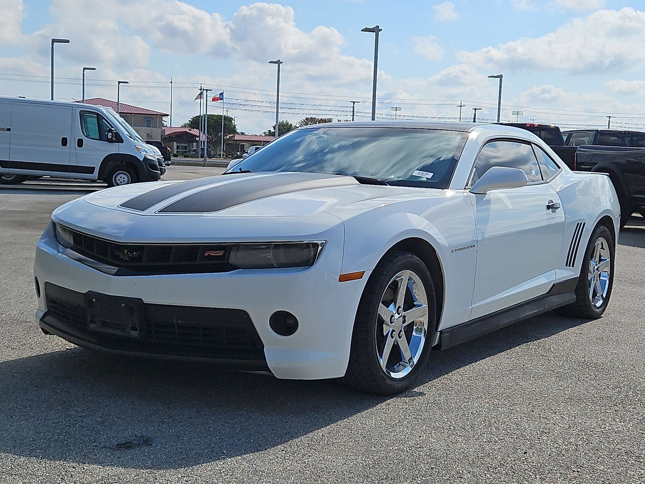 Used 2015 Chevrolet Camaro LT w/ RS Package RWD image 7