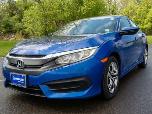 Used 2018 Honda Civic LX image 2