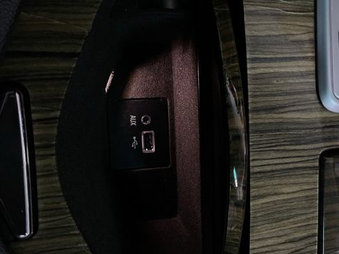 Used 2015 Maserati Ghibli image 43