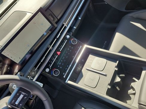 New 2026 Hyundai Santa Fe Limited FWD image 28