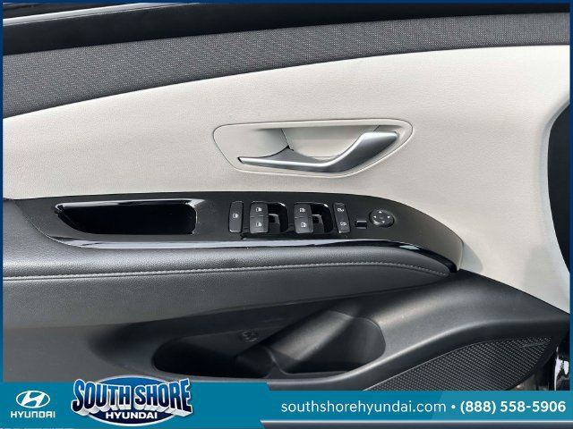 Certified 2024 Hyundai Tucson Limited AWD/4WD image 18