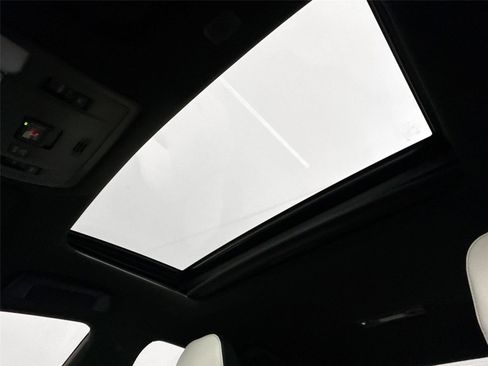 Used 2024 Lexus IS 350 F Sport w/ Navigation Package image 6