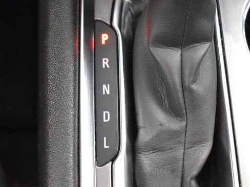 Used 2022 Chevrolet Malibu LT FWD image 21