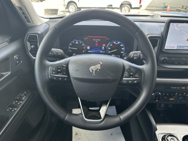 Used 2024 Ford Bronco Sport Outer Banks w/ Tech Package AWD/4WD image 14
