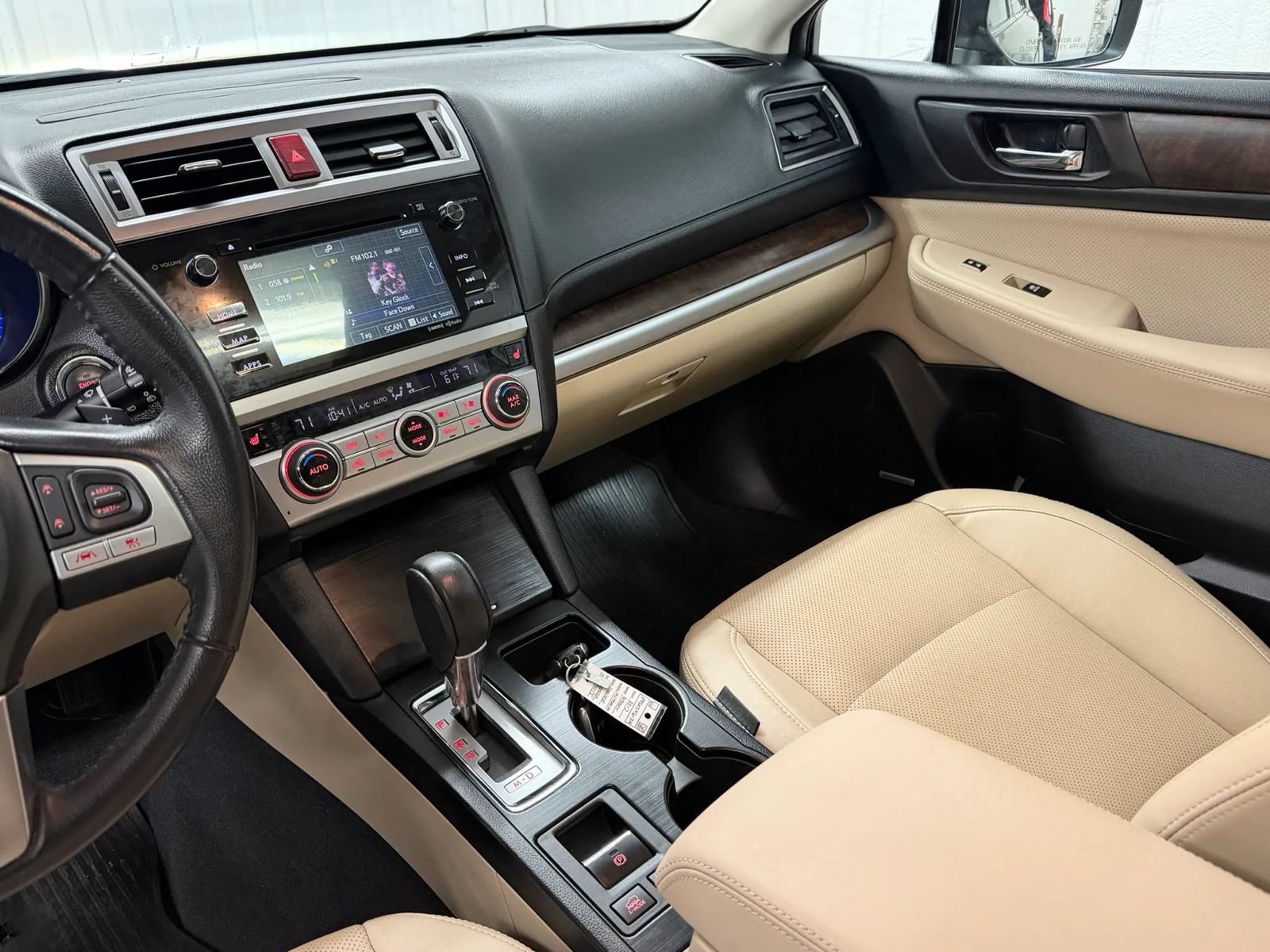 Used 2017 Subaru Outback 2.5i Limited AWD/4WD image 16