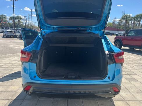 Used 2025 Chevrolet Trax RS w/ Driver Confidence Package image 13