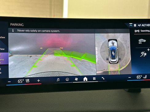 Certified 2025 BMW iX xDrive50 image 25