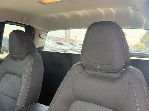 Used 2022 Chevrolet Colorado LT w/ Fleet Safety Package image 20