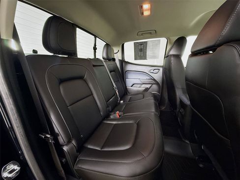 Used 2022 Chevrolet Colorado Z71 image 24