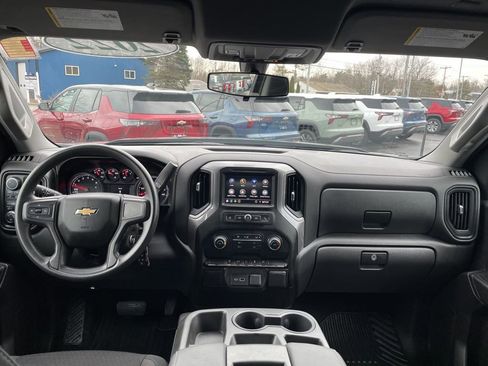 Used 2022 Chevrolet Silverado 1500 Custom image 12