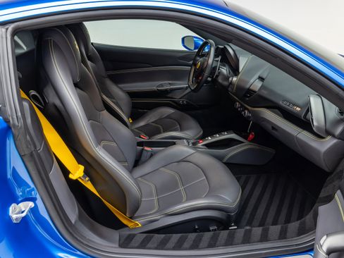 Certified 2018 Ferrari 488 GTB image 30