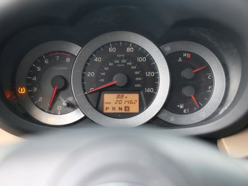 Used 2010 Toyota RAV4 2WD image 25
