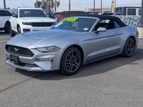 Used 2023 Ford Mustang Premium image 5