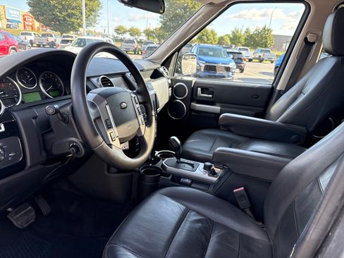 Used 2008 Land Rover LR3 HSE AWD/4WD image 4