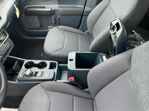 New 2025 Ford Maverick XL w/ Equipment Group 101A image 28